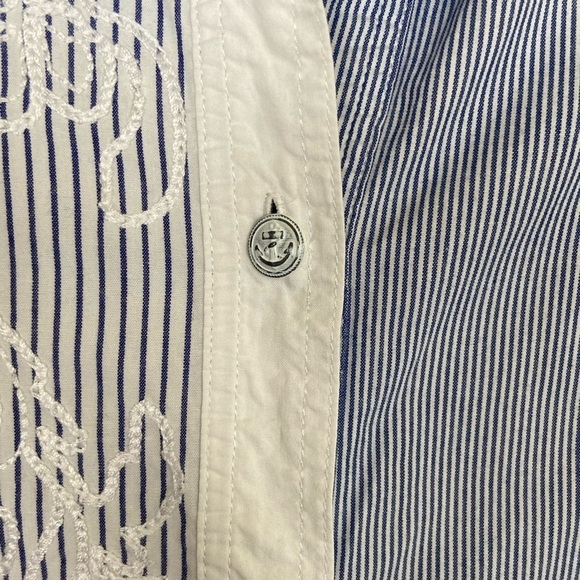 Chico’s Embroidered Patchwork Shirt Size 1 US M Button Down Long Sleeve Cotton - Picture 4 of 9